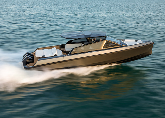 Ferretti Group captivates Genoa.