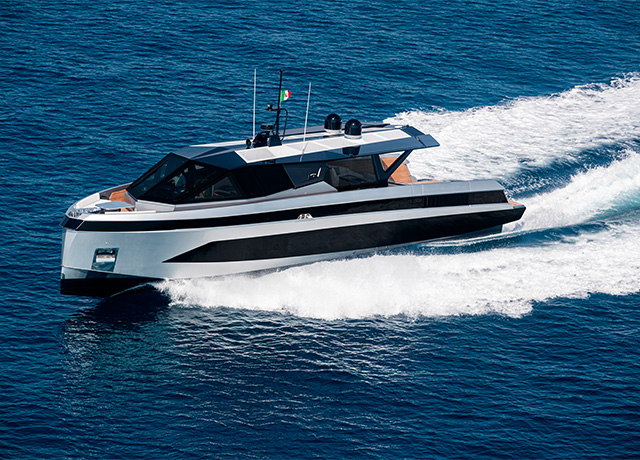 Ferretti Group en el Salón de Génova con una super flota y 2 magníficas premiere. 
 