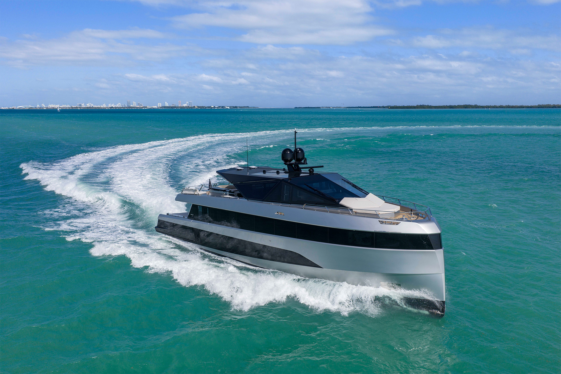 CRN’s 67-metre M/Y Amor à Vida leads the Ferretti Group fleet at the Palm Beach International Boat Show.